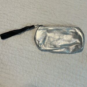 Lynn tallerica silver leather clutch